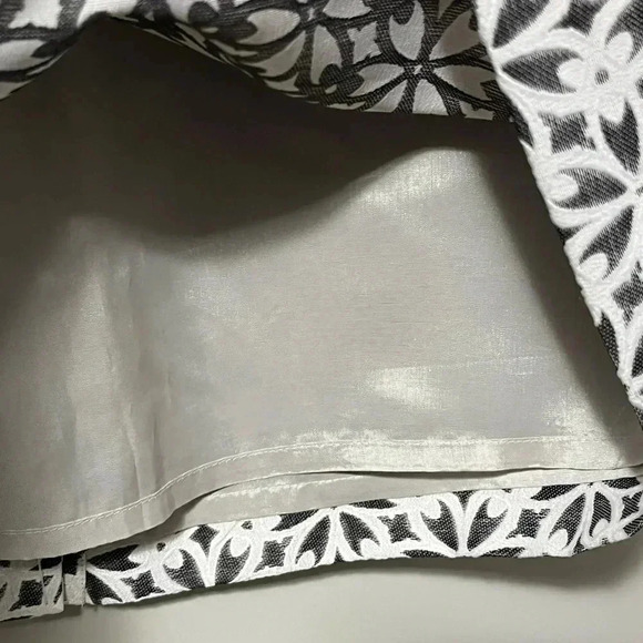 Lord & Taylor Black and White  Floral Pencil Skirt - Picture 4 of 10